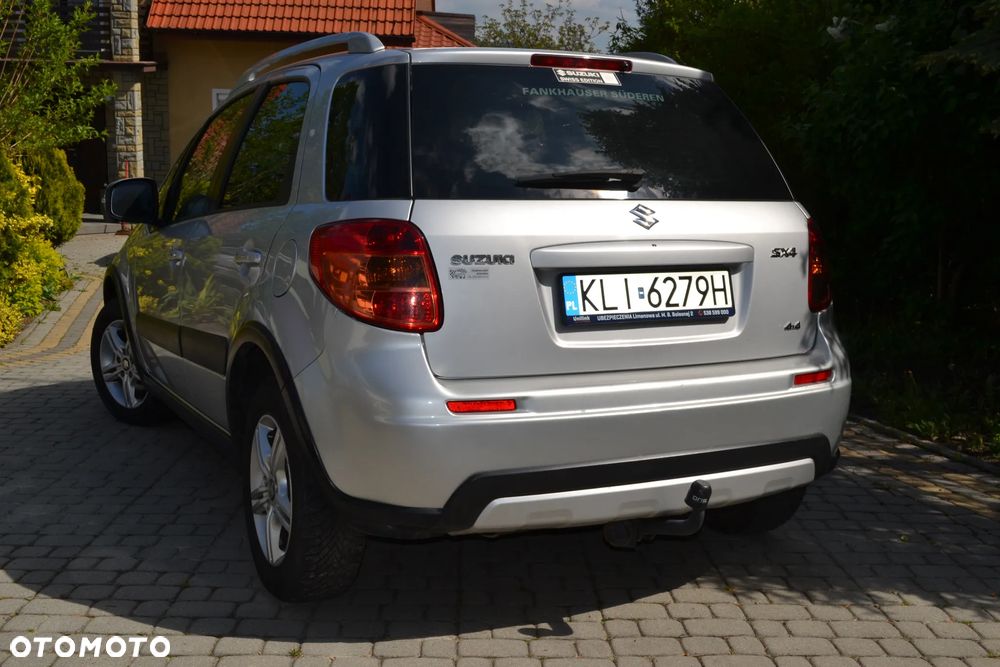 Suzuki SX4 1.6 Premium 4WD - 4