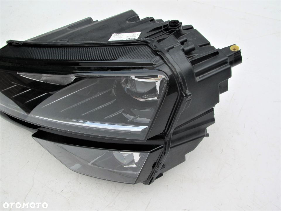 SKODA KAROQ 2018 2019 2020 reflektor FULL LED OE - 2