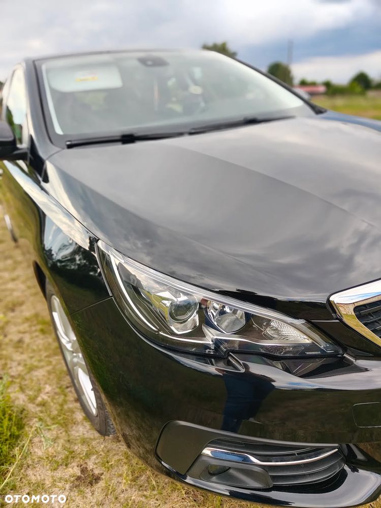 Peugeot 308 - 3