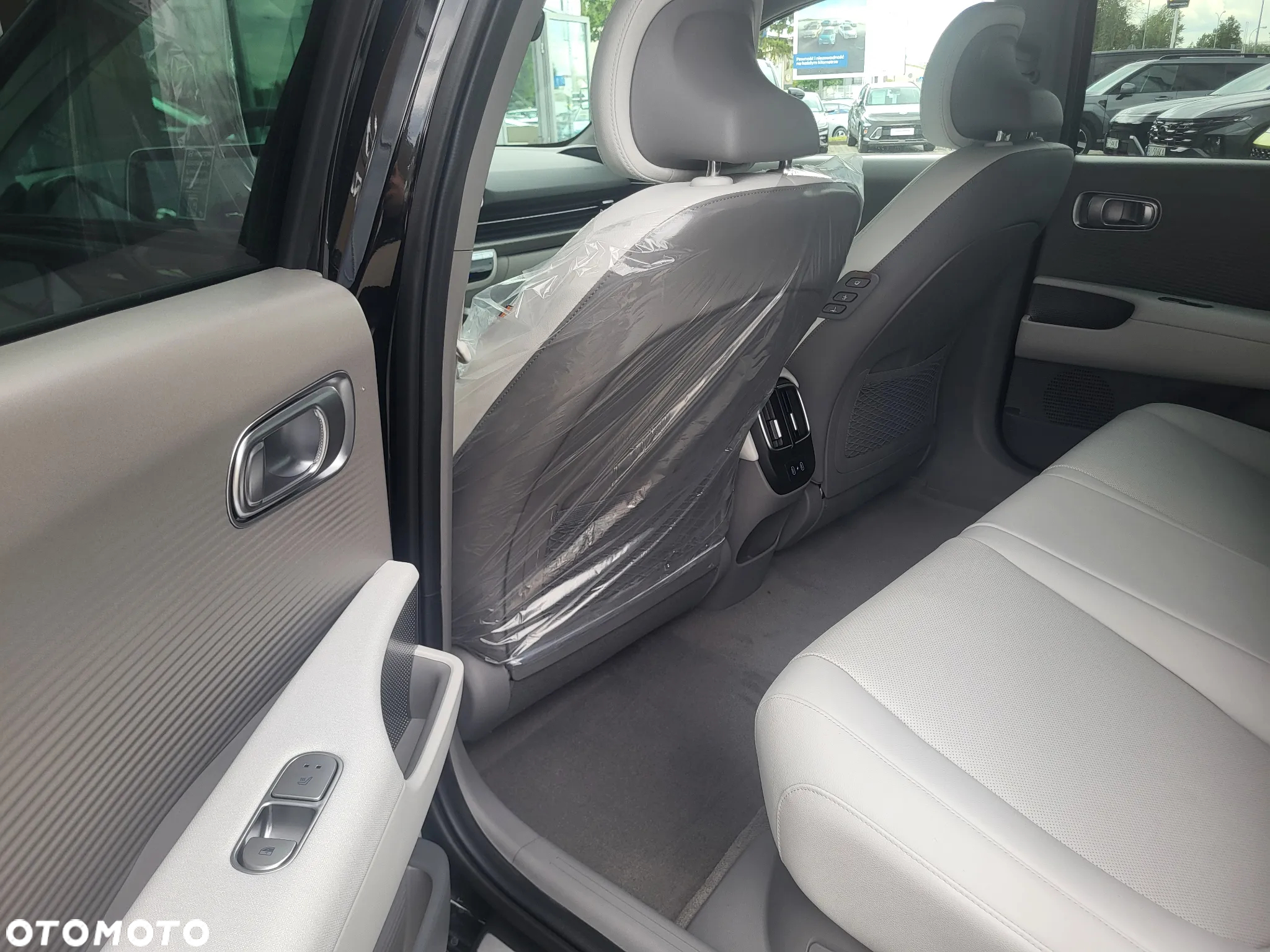 Hyundai IONIQ 6 77kWh Uniq - 17