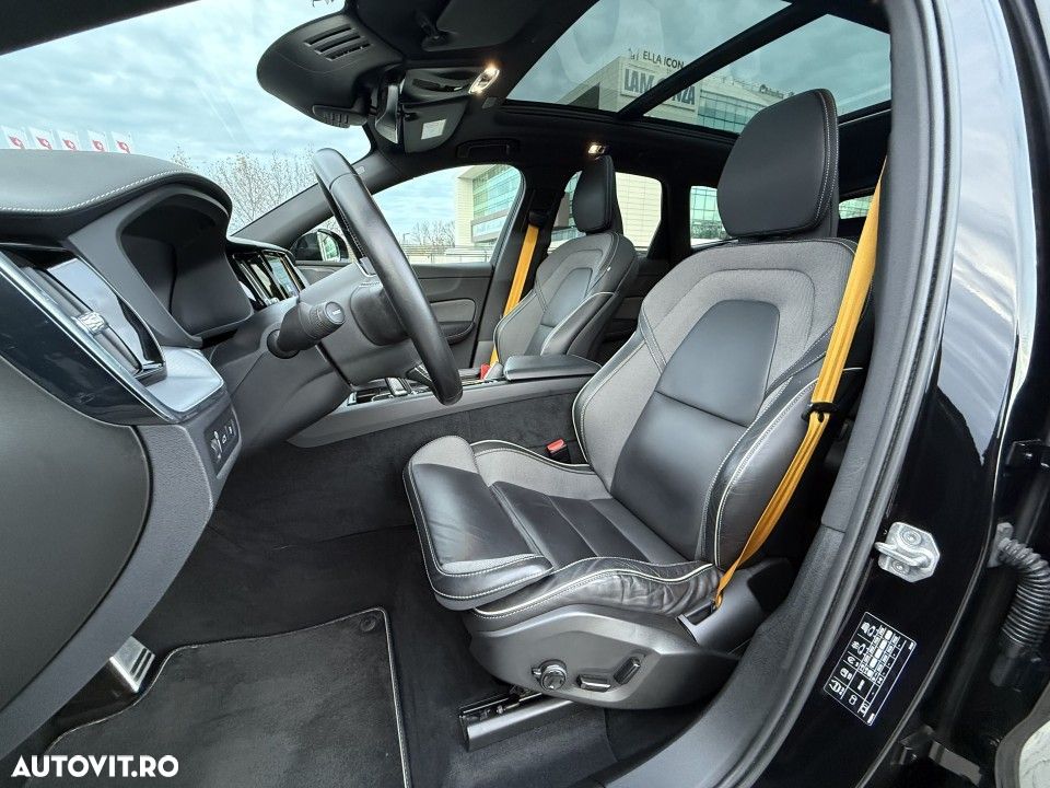 Volvo XC 60 T8 AWD Geartronic Polestar Engineered - 11