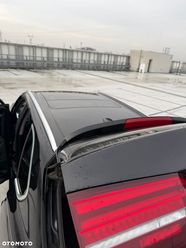 BMW X5 xDrive35i - 16