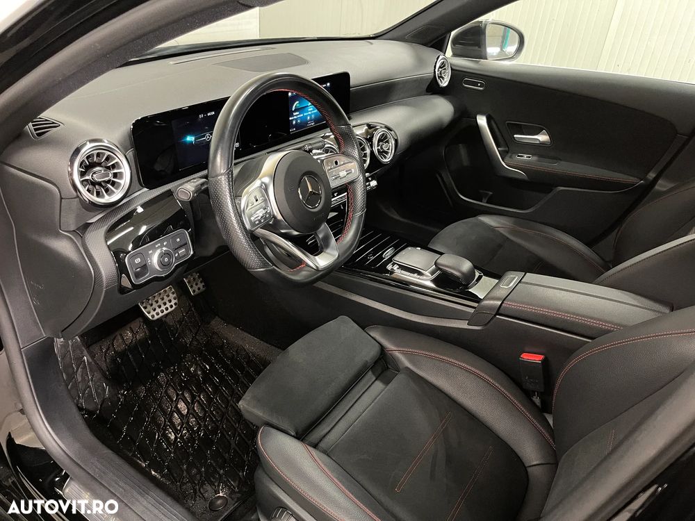 Mercedes-Benz A 220 d Sedan 8G-DCT - 6