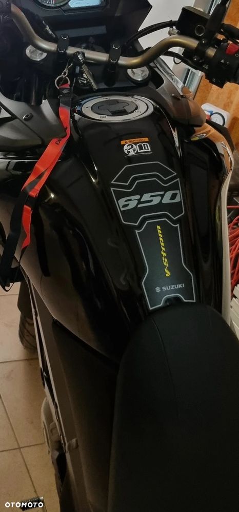 Suzuki V-STROM - 6
