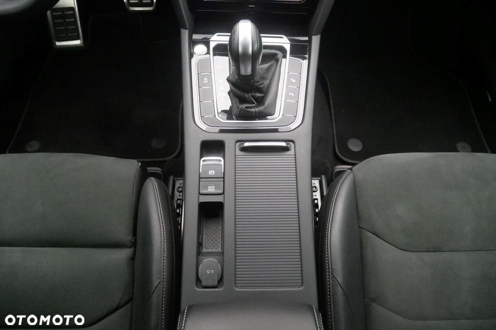 Volkswagen Arteon 2.0 TSI R-Line DSG - 11
