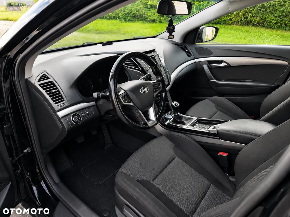 Hyundai i40 - 9