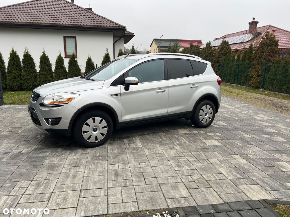 Ford Kuga 2.0 TDCi 4x4 Titanium - 2