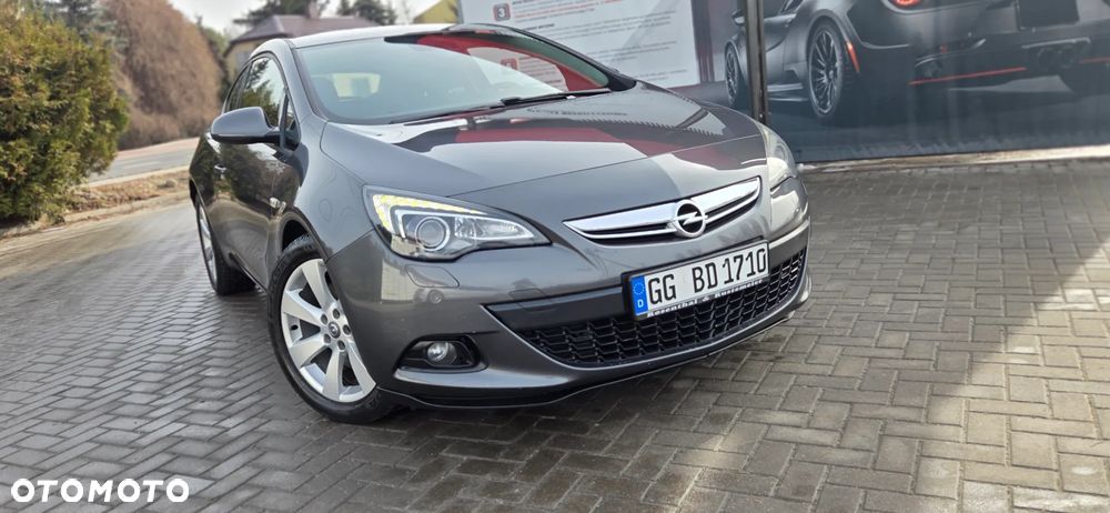 Opel Astra 1.6 Turbo Edition - 22