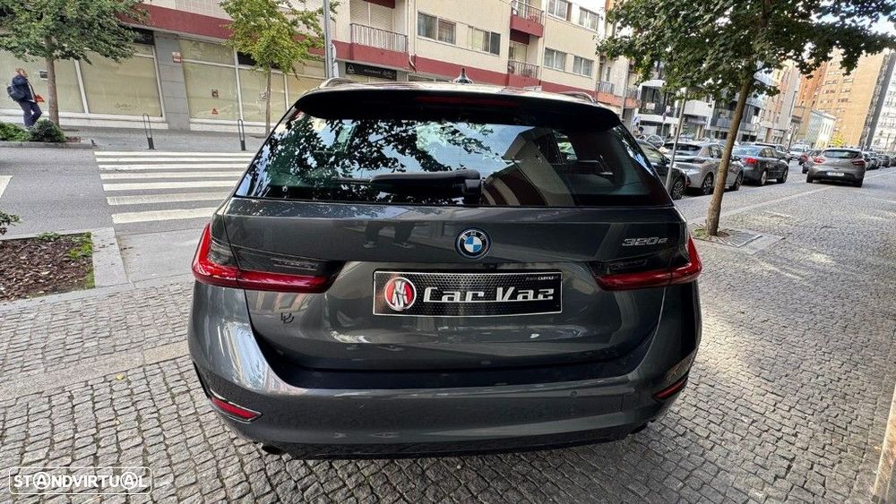BMW 320 e Aut. Sport Line - 7