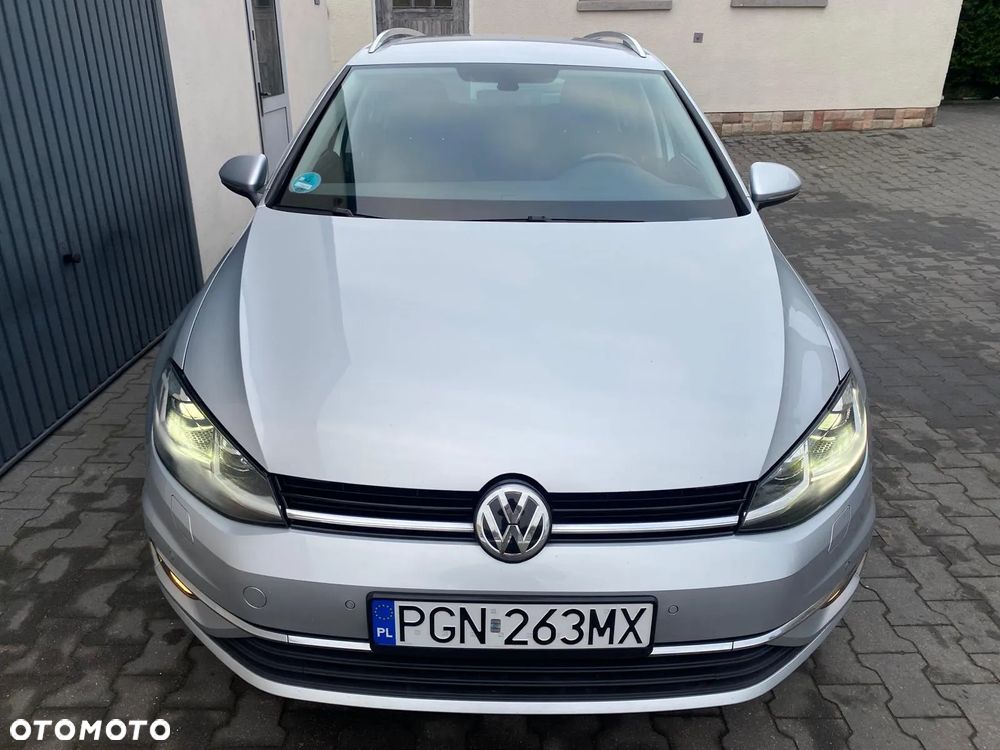 Volkswagen Golf 2.0 BlueTDI DSG Highline - 18