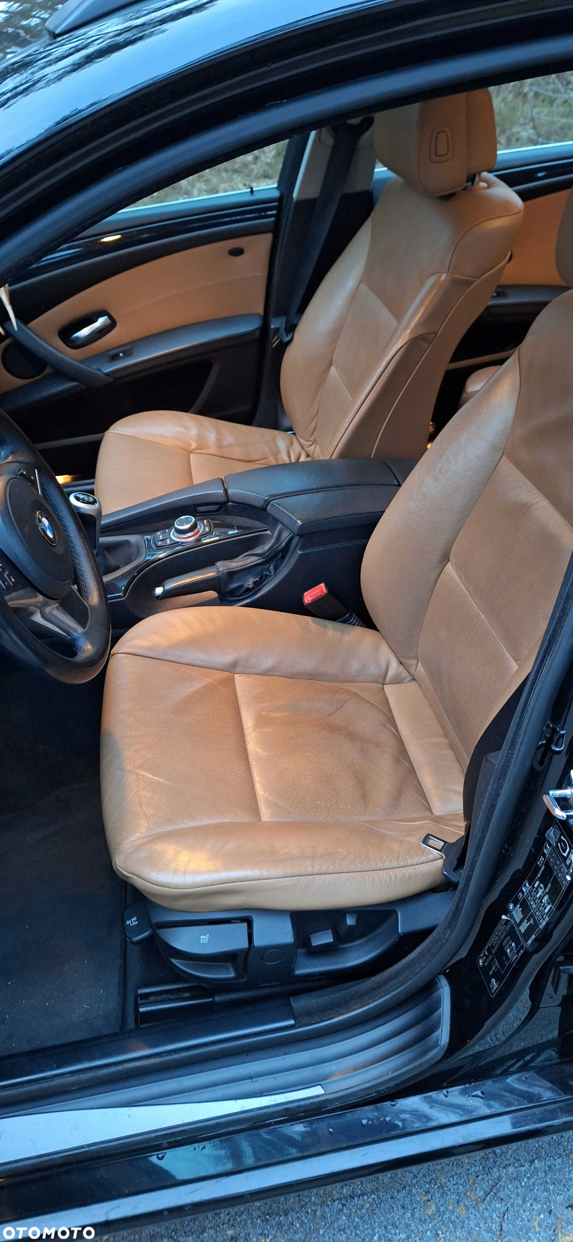 BMW Seria 5 520d Touring - 8