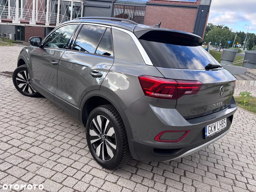 Volkswagen T-Roc - 3