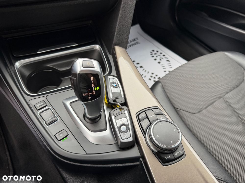 BMW Seria 3 320d Efficient Dynamics Edition Modern Line - 37