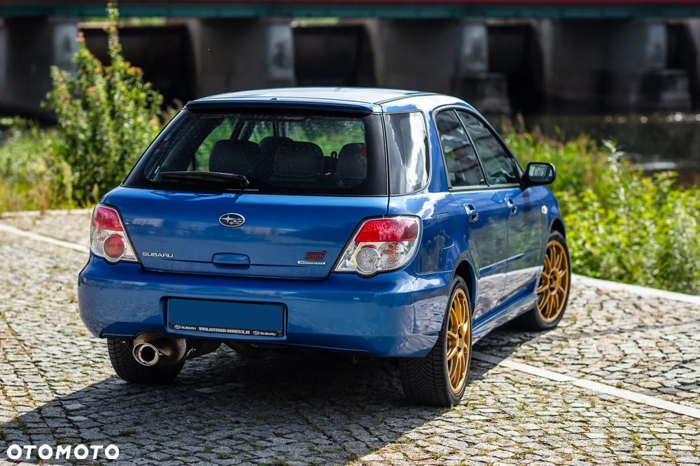 Subaru Impreza 2.0R RS - 16