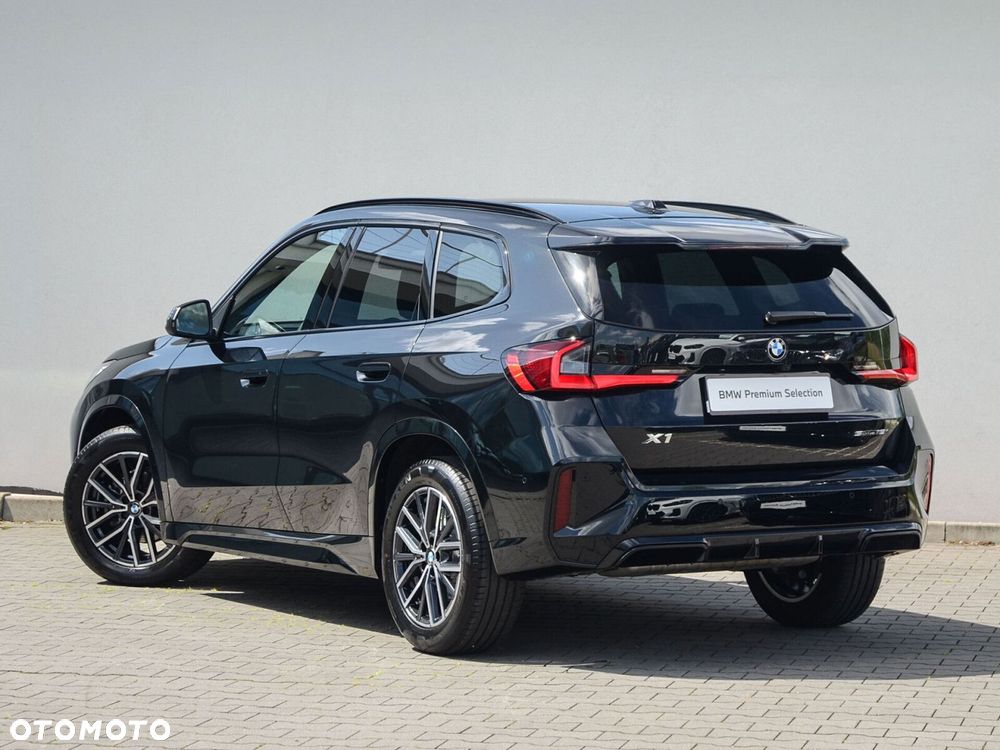 BMW X1 - 10