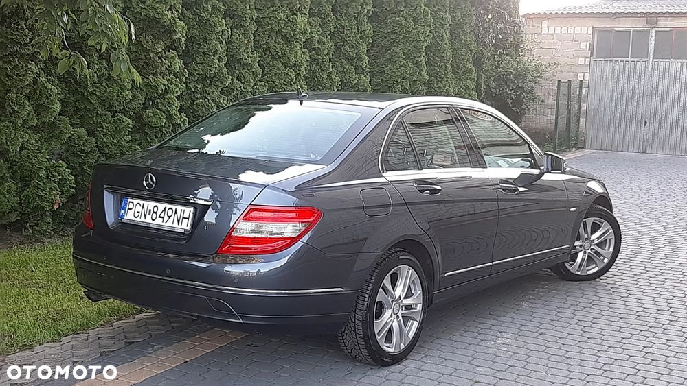 Mercedes-Benz Klasa C 180 Kompressor BlueEFFICIENCY Avantgarde - 5
