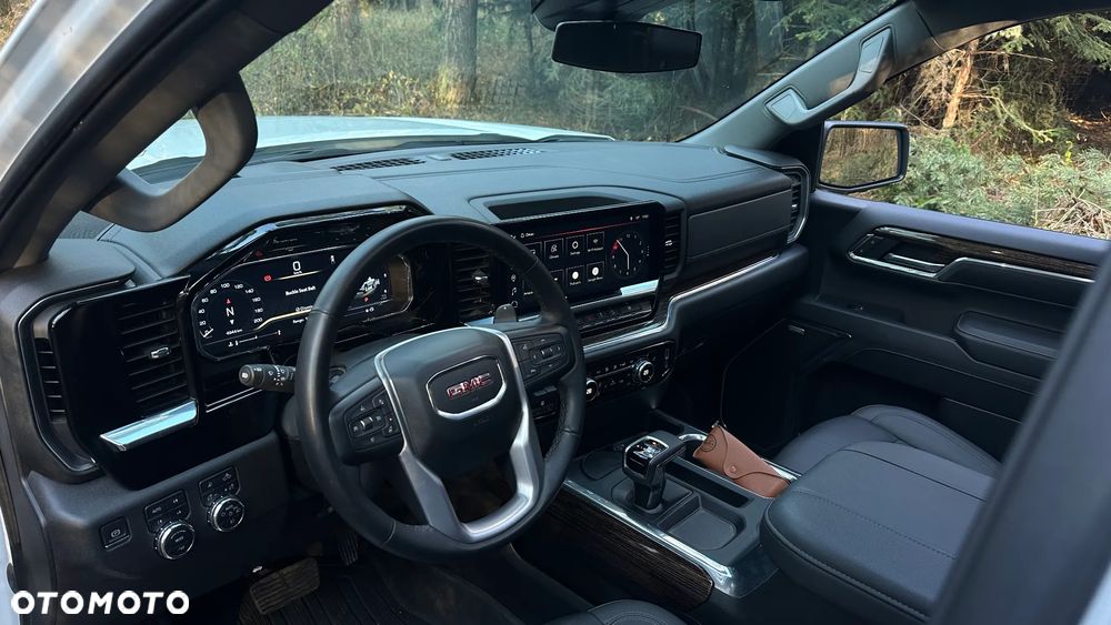 GMC Sierra - 20