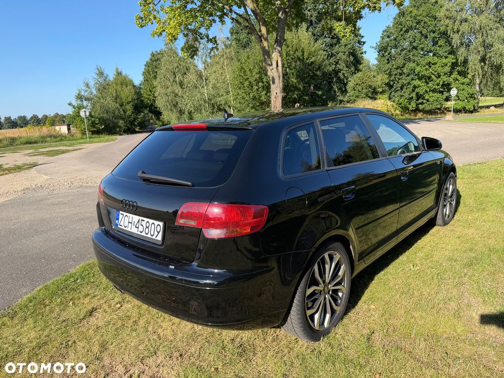Audi A3 Sportback - 5