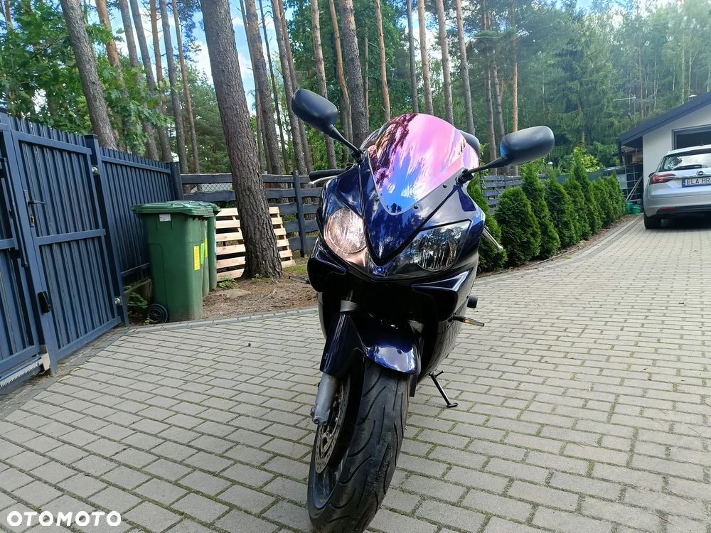 Honda CBR - 2