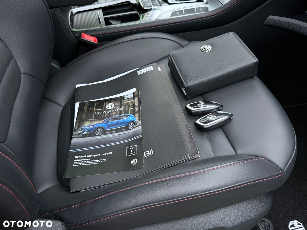 MG HS PHEV Luxury - 37