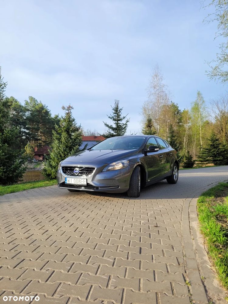 Volvo V40 D2 Base - 9