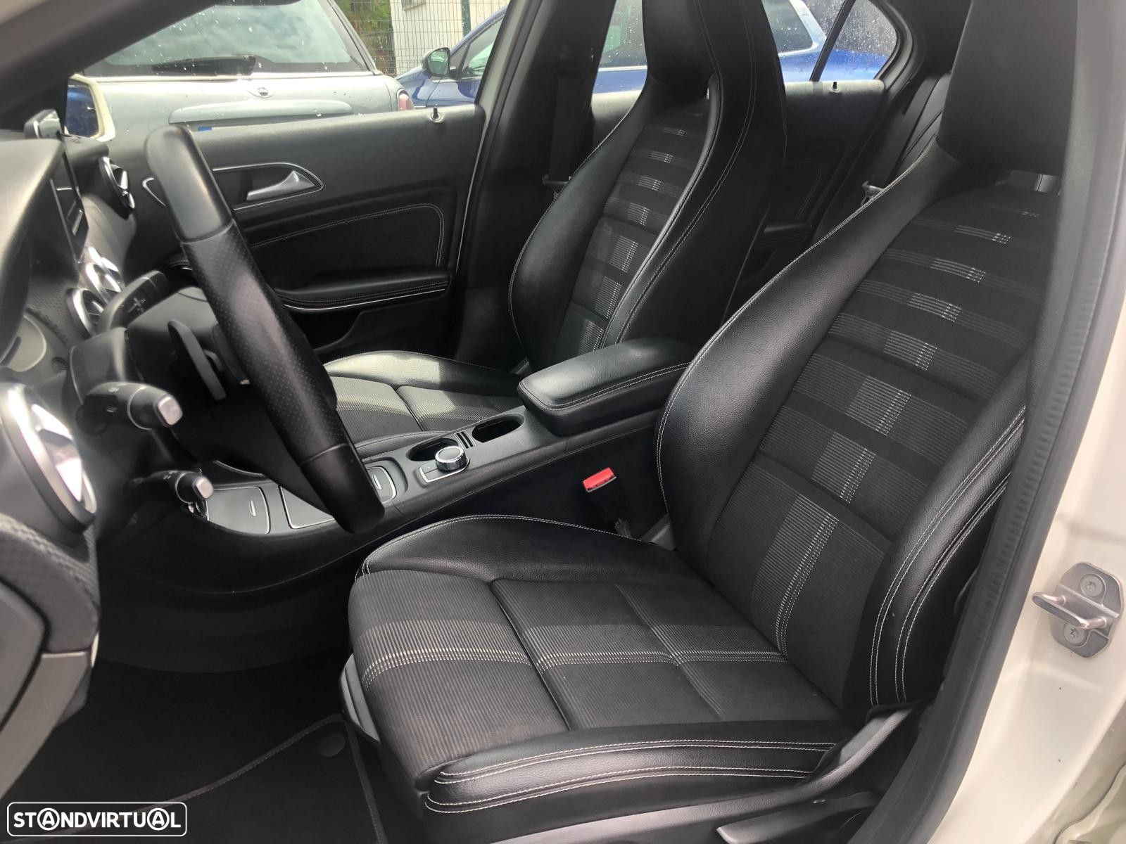 Mercedes-Benz A 180 d Aut. - 12