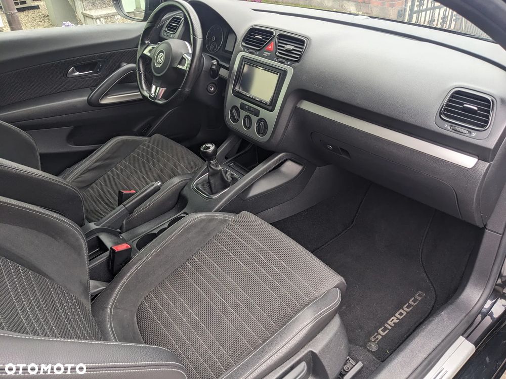 Volkswagen Scirocco 1.4 TSI R-Style - 15