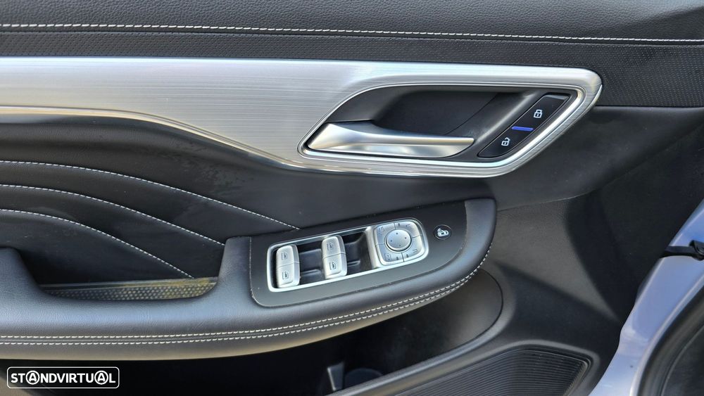 MG Marvel R 70 kWh AWD Performance - 9