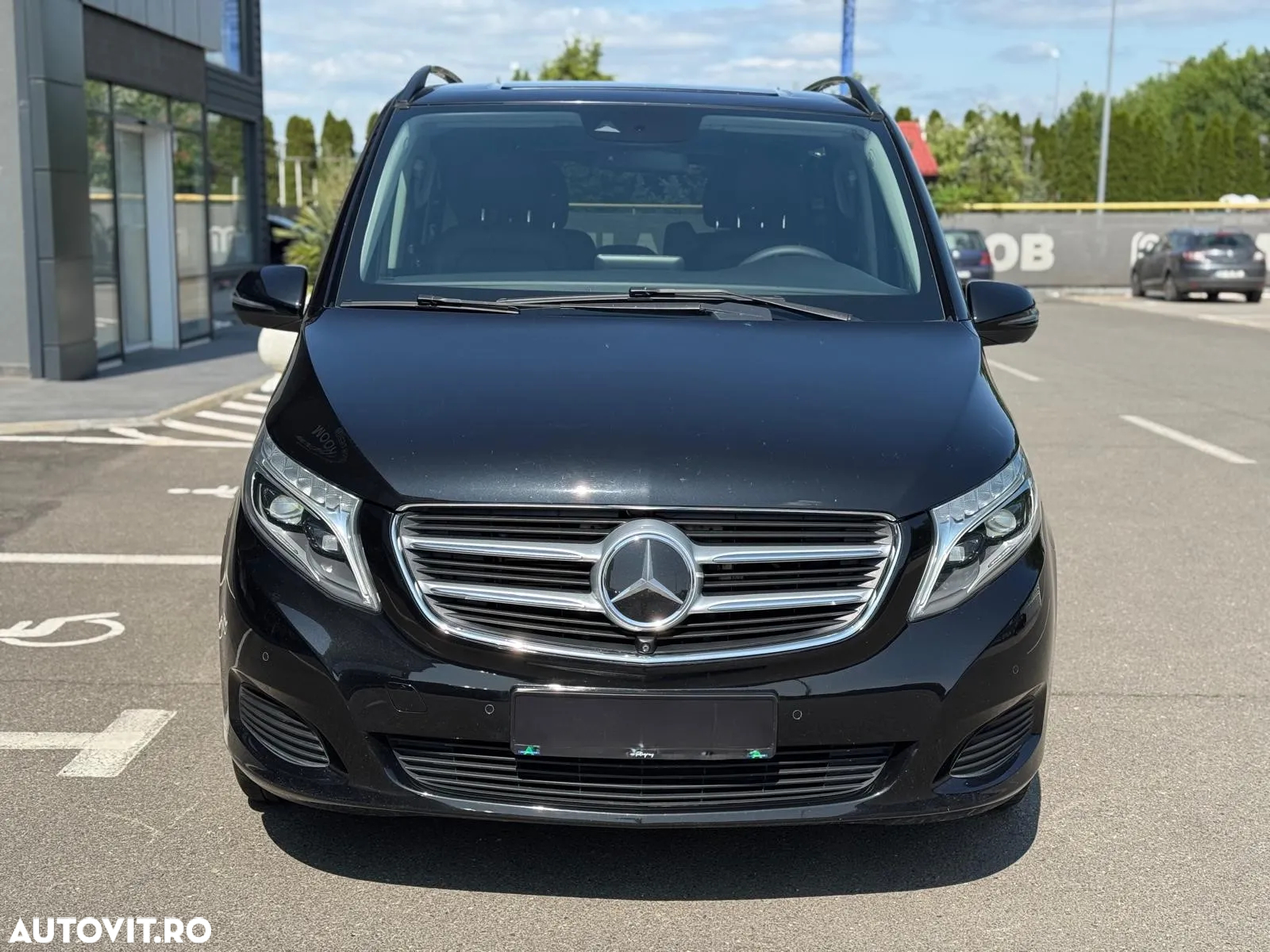 Mercedes-Benz V 250 (BlueTEC) d kompakt 4Matic 7G-TRONIC Avantgarde - 2