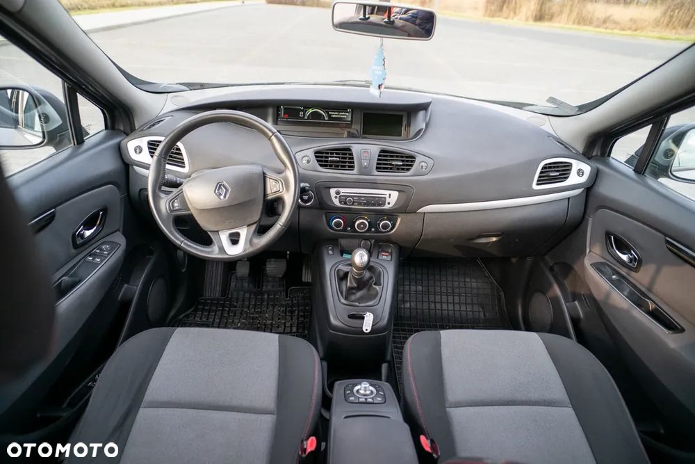 Renault Scenic 1.5dCi TomTom Edition - 24