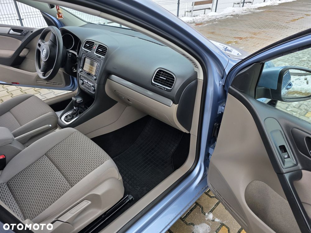Volkswagen Golf 1.6 BlueTDI DSG Comfortline - 13