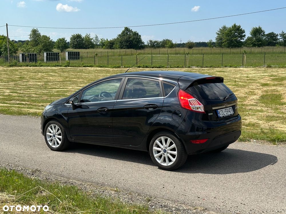 Ford Fiesta 1.0 EcoBoost S&S TITANIUM - 6