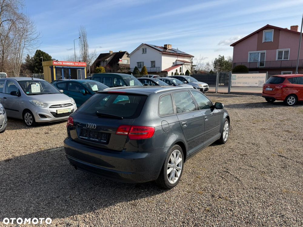 Audi A3 Sportback 2.0 TDI Ambiente - 7
