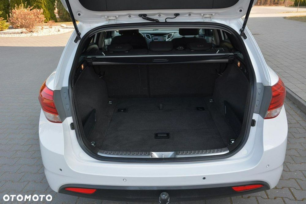 Hyundai i40 1.7 CRDi Comfort DCT - 33