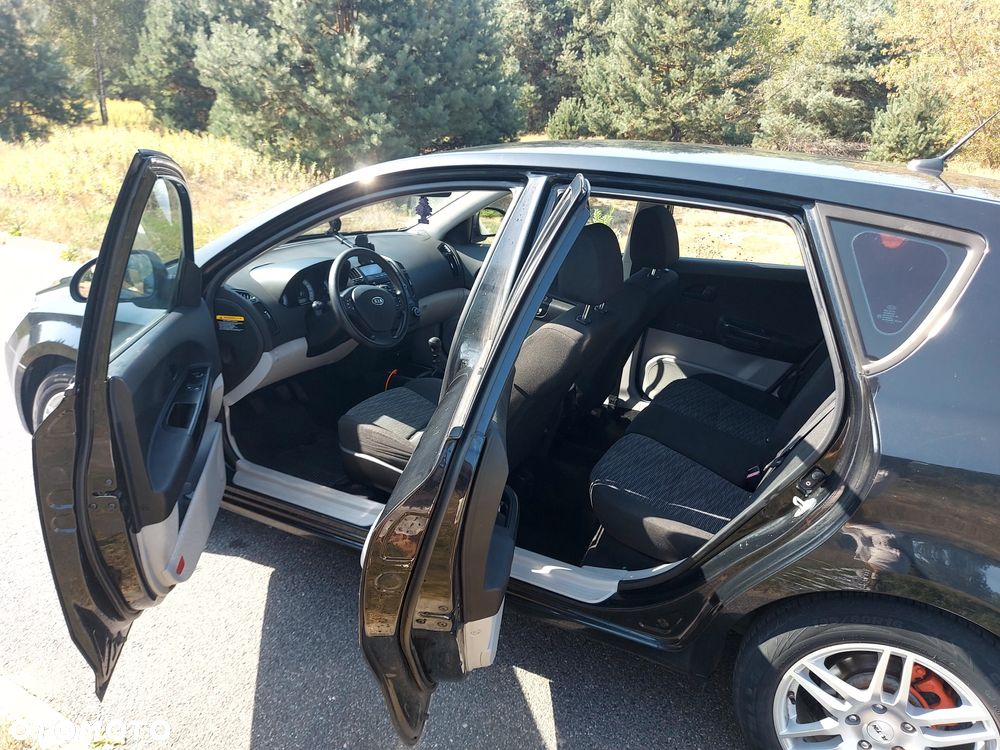 Kia Ceed 1.4 Comfort - 9