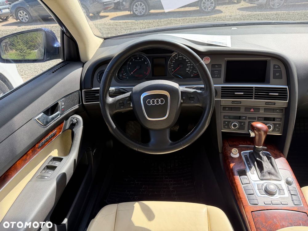Audi A6 Avant 4.2 quattro tiptronic - 31