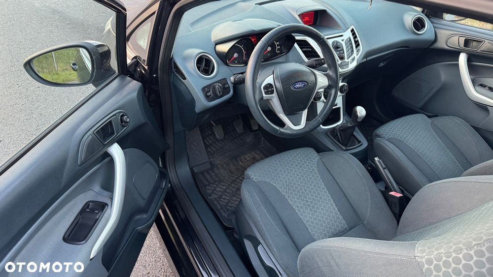 Ford Fiesta 1.6 Sport - 11