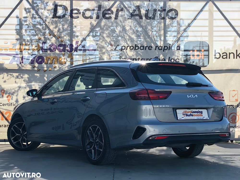 Kia Ceed 1.6 CRDi (48V Mild-Hybrid) DCT7 Spirit - 14