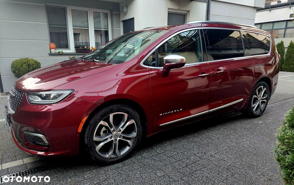 Chrysler Pacifica - 29