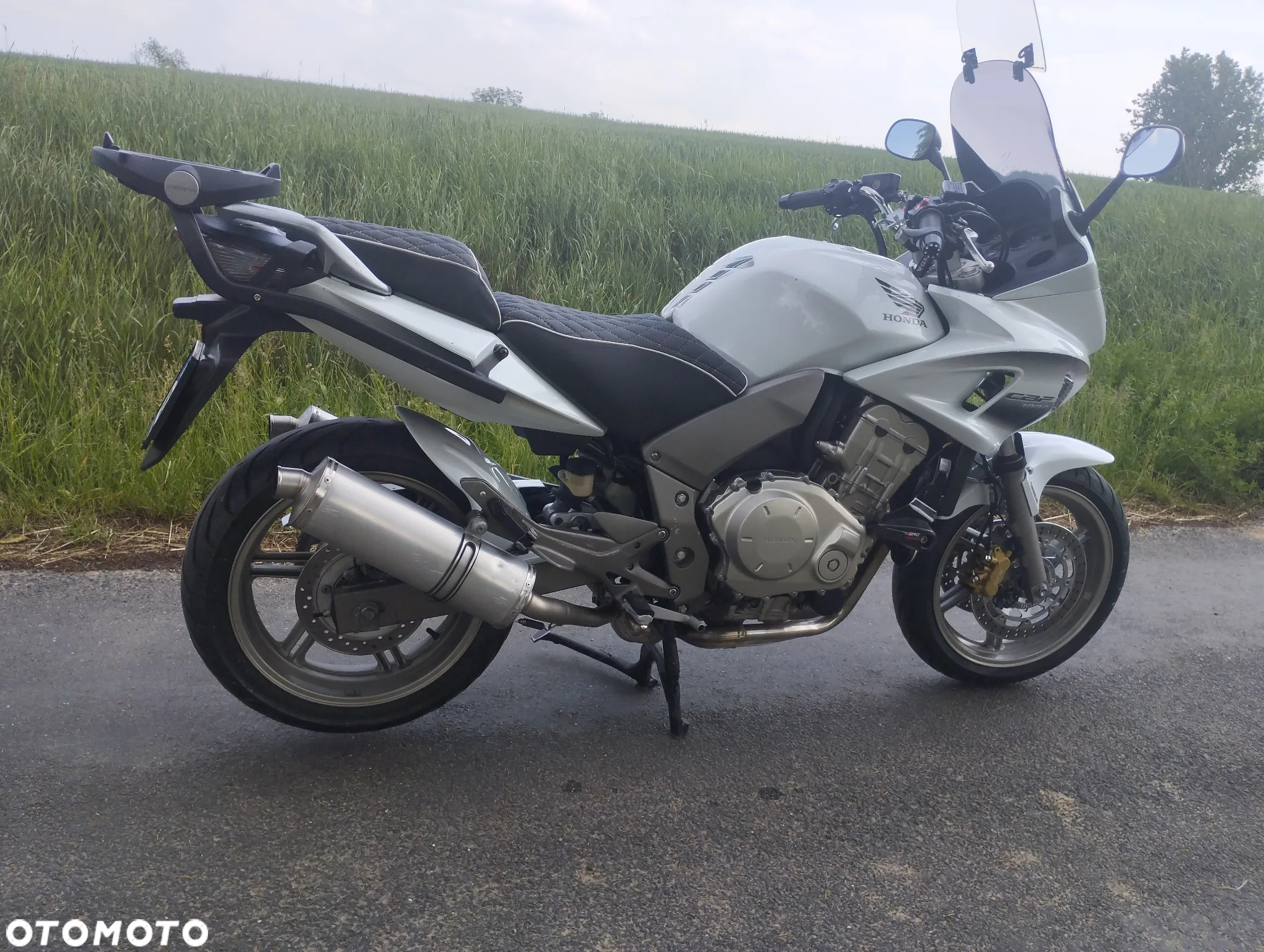 Honda CBF - 4