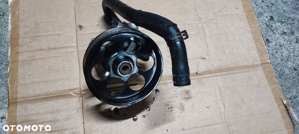 POMPA WSPOMAGANIA RENAULT LAGUNA II 2.0 16V 8200054959 - 1