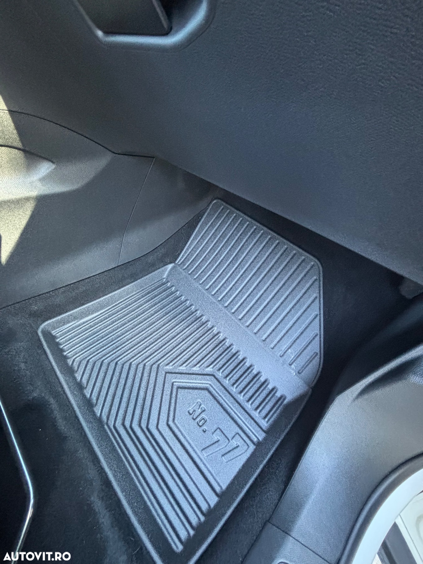 Peugeot 3008 PureTech 130 Stop & Start EAT6 Active - 10