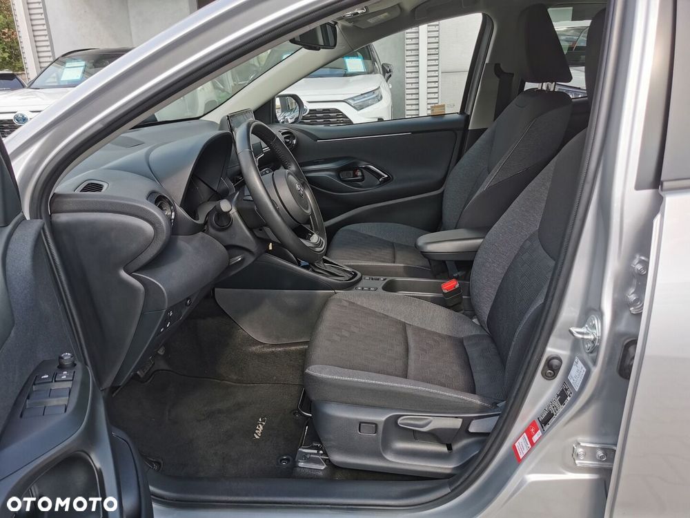 Toyota Yaris Hybrid 1.5 Style - 12