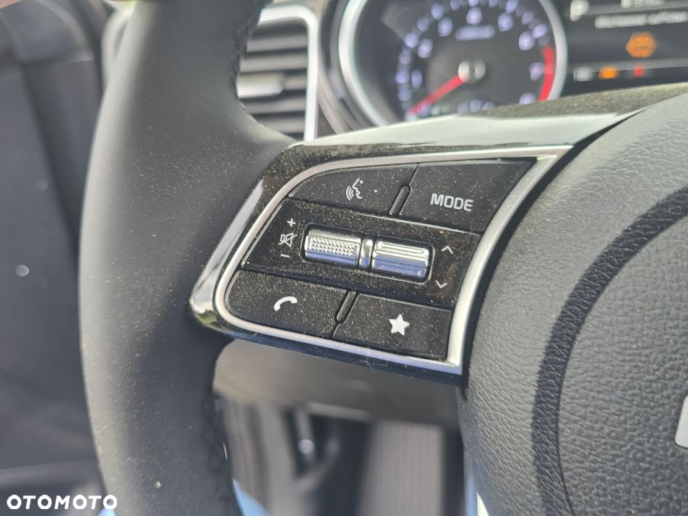 Kia XCeed 1.6 T-GDI OPF DCT7 Platinum - 13