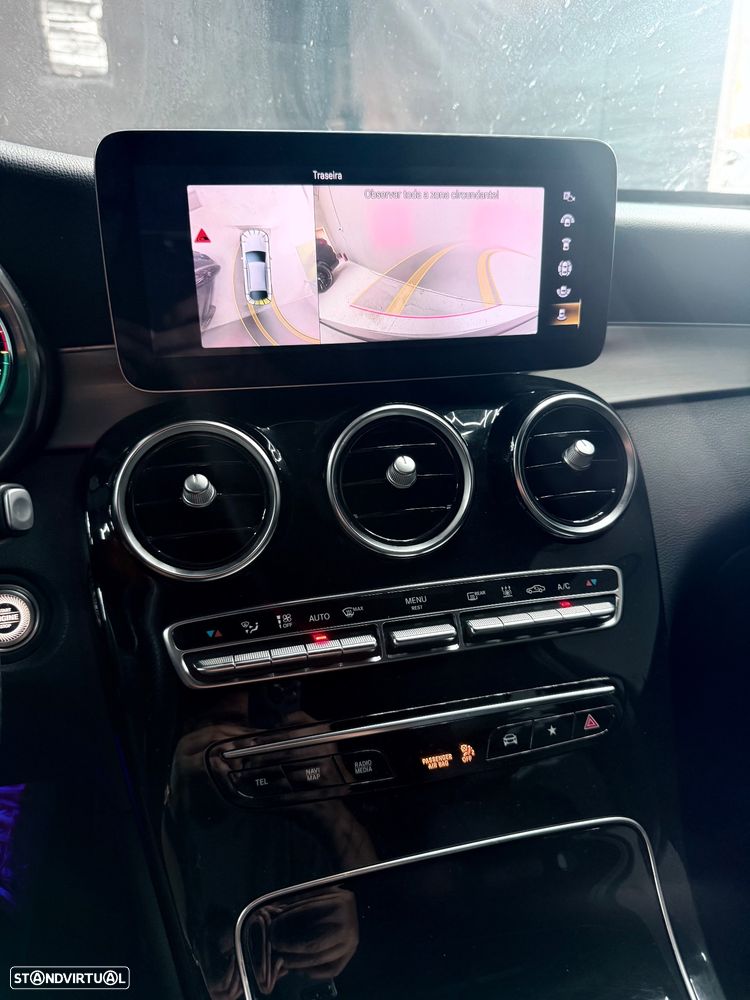 Mercedes-Benz GLC 300 de Coupe 4Matic 9G-TRONIC AMG Line - 4