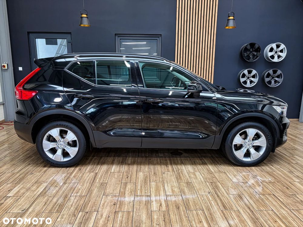 Volvo XC 40 T3 Momentum - 6