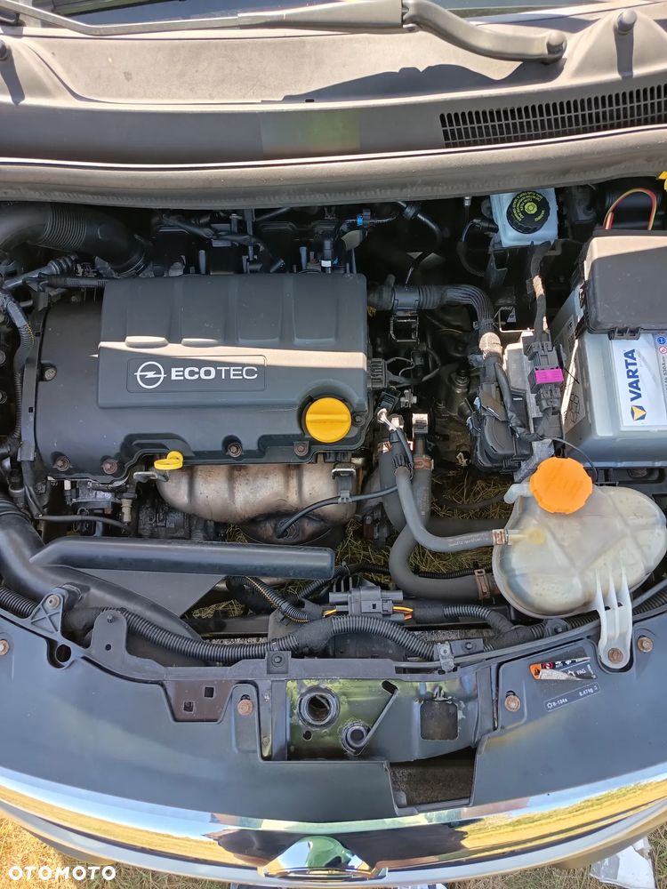 Opel Corsa - 25