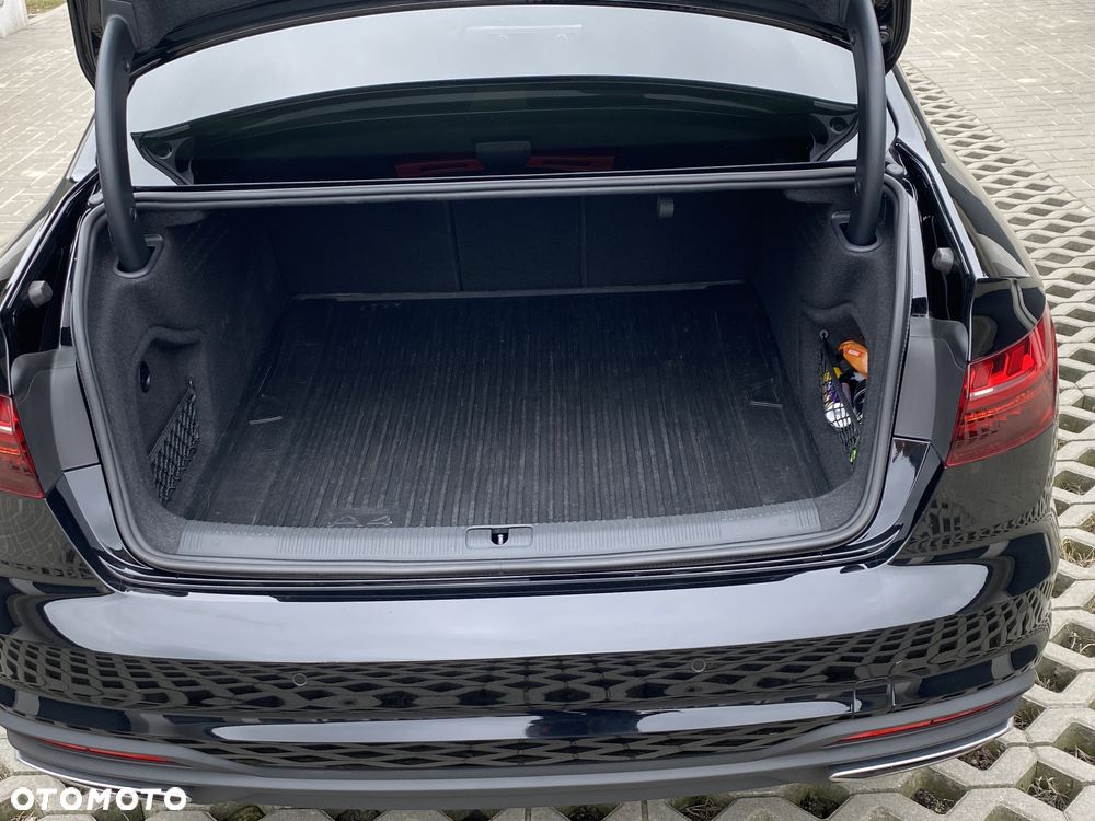 Audi A4 Limousine 35 TFSI mHEV Advanced S tronic - 12