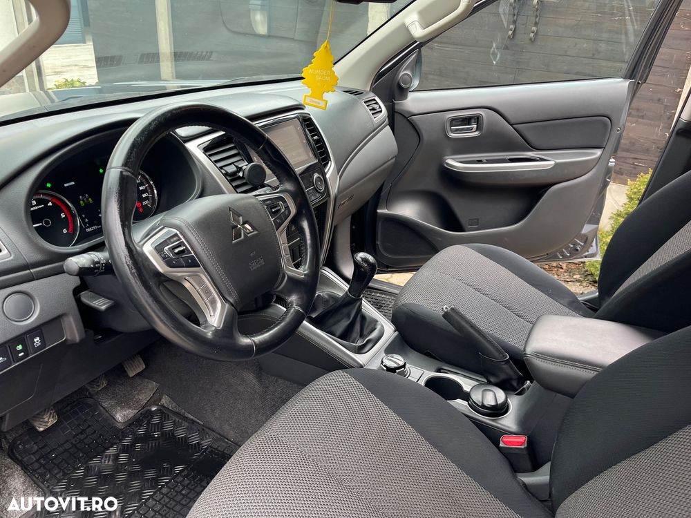 Mitsubishi L200 Pick Up 4x4 S&S Double Cab Select - 7