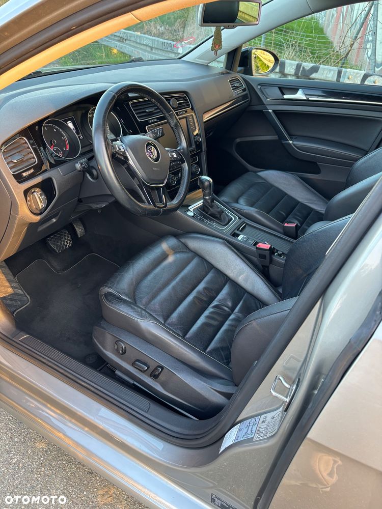 Volkswagen Golf 2.0 TDI BMT Highline DSG - 9